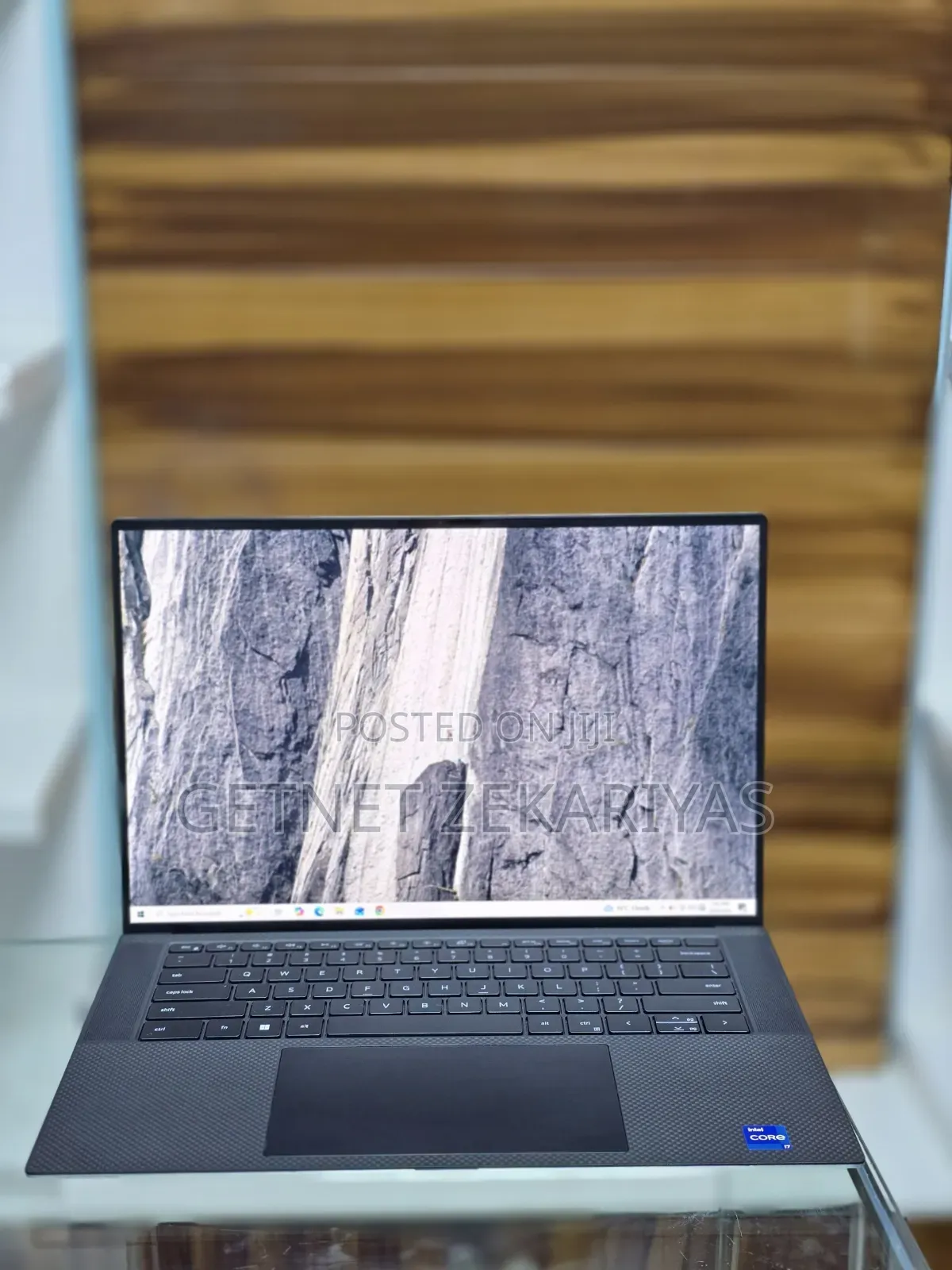 New Laptop Dell XPS 15 (9530) 16GB Intel Core i7 SSD 1T