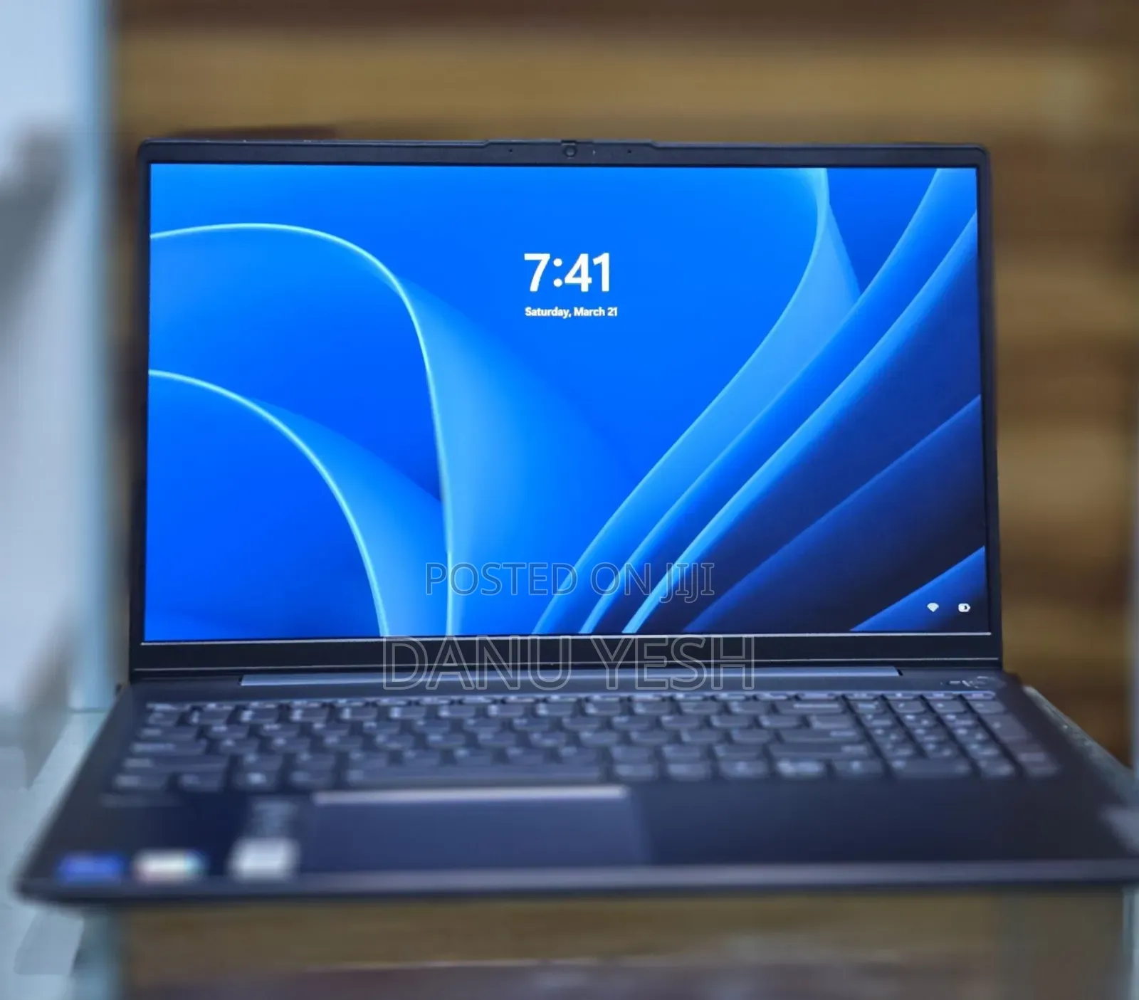 New Laptop Lenovo Ideapad 3 12GB Intel Core i7 SSD 256GB