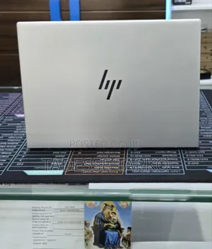 New Laptop HP Dragonfly G4 16GB Intel Core i7 SSD 512GB