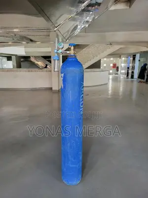 Oxide Cylinder With Gas (42 Liters)鵪由cylinder Tank (No Cap)