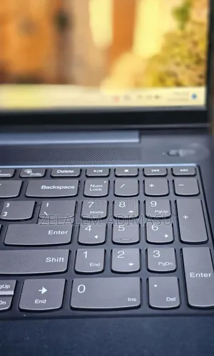New Laptop Lenovo Ideapad 3 16GB Intel Core i7 SSD 1T