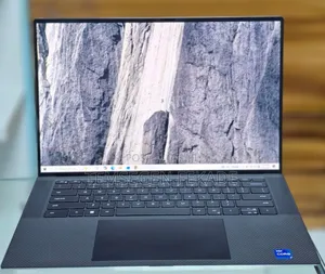 New Laptop Dell XPS 16 9640 16GB Intel Core i7 SSD 1T