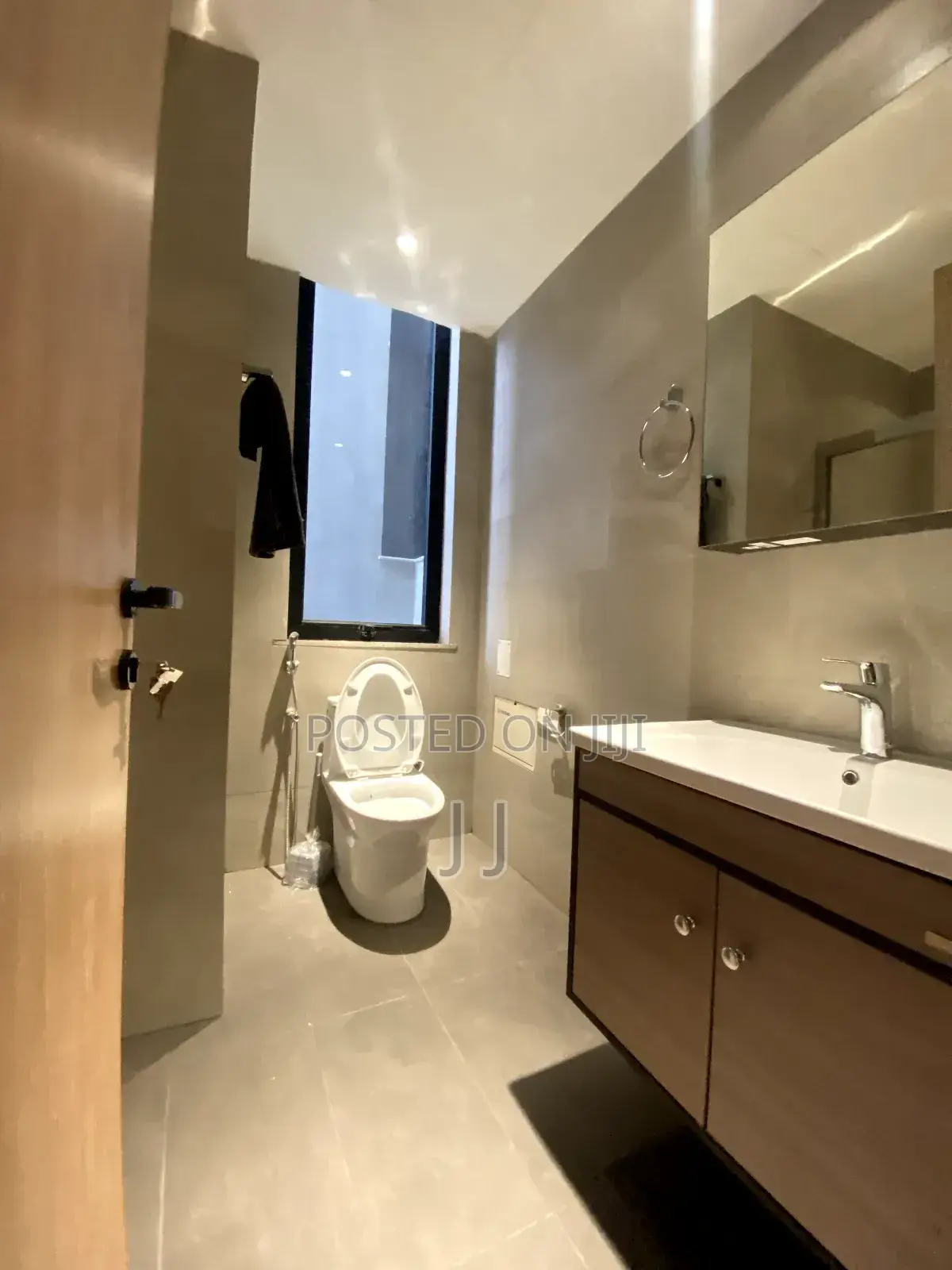 Furnished 3bdrm Apartment in Kirkos for rent