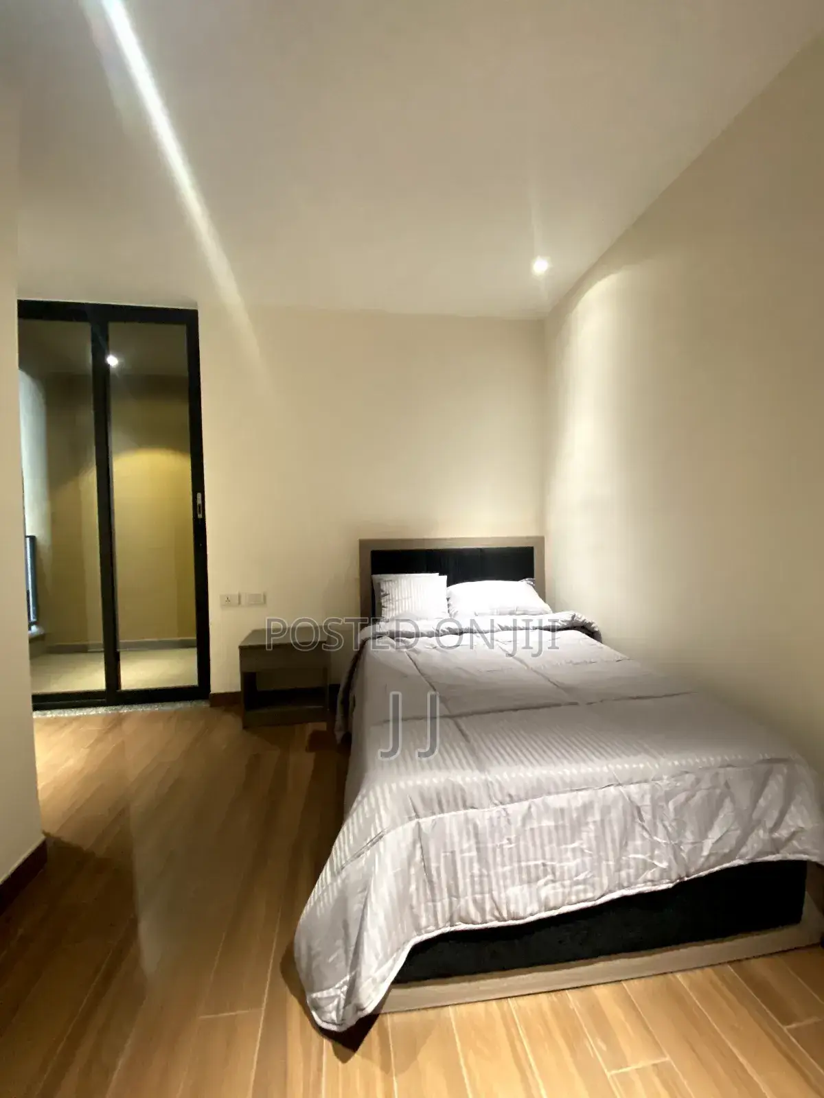 Furnished 3bdrm Apartment in Kirkos for rent