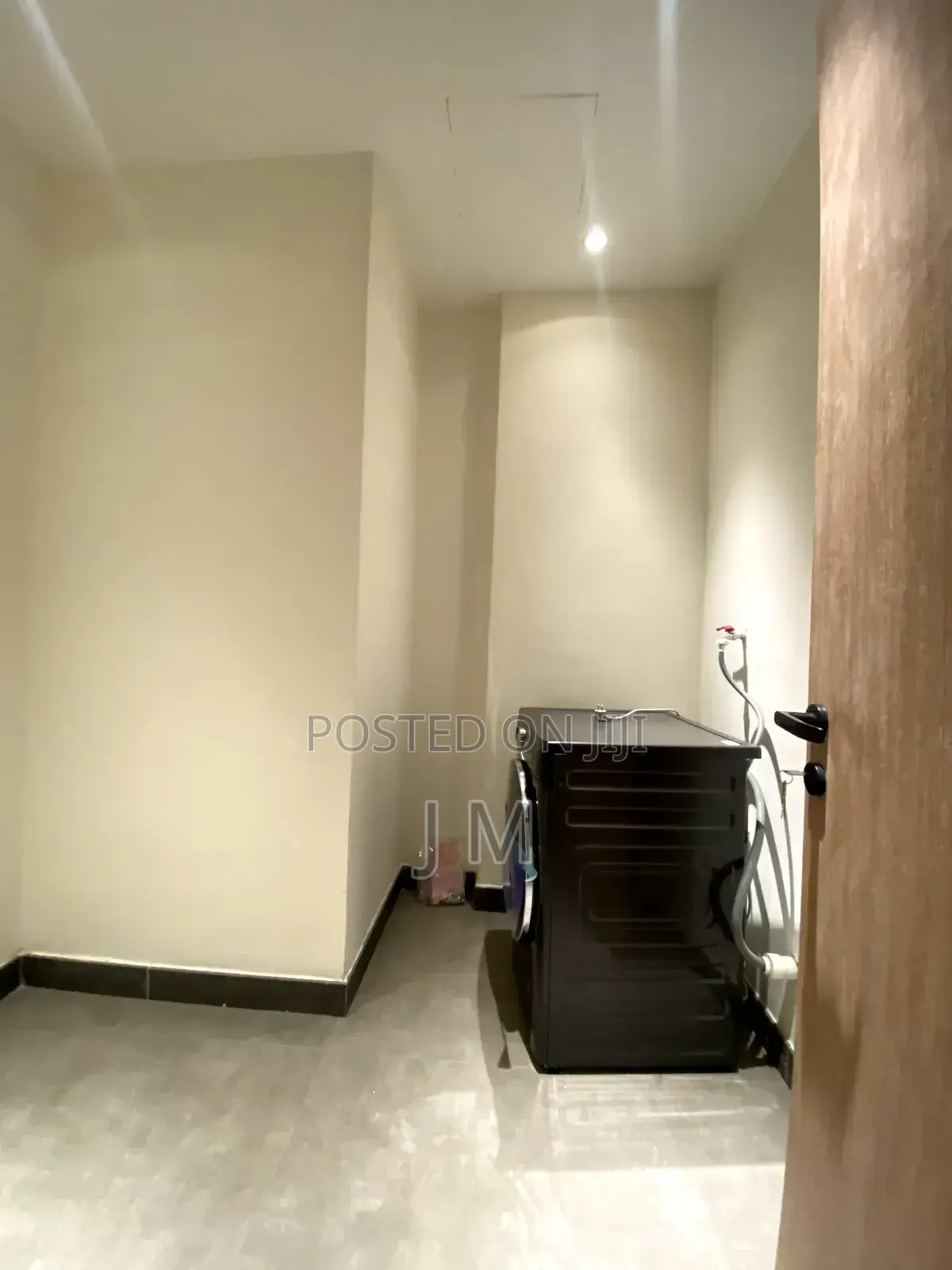 Furnished 3bdrm Apartment in Kirkos for rent