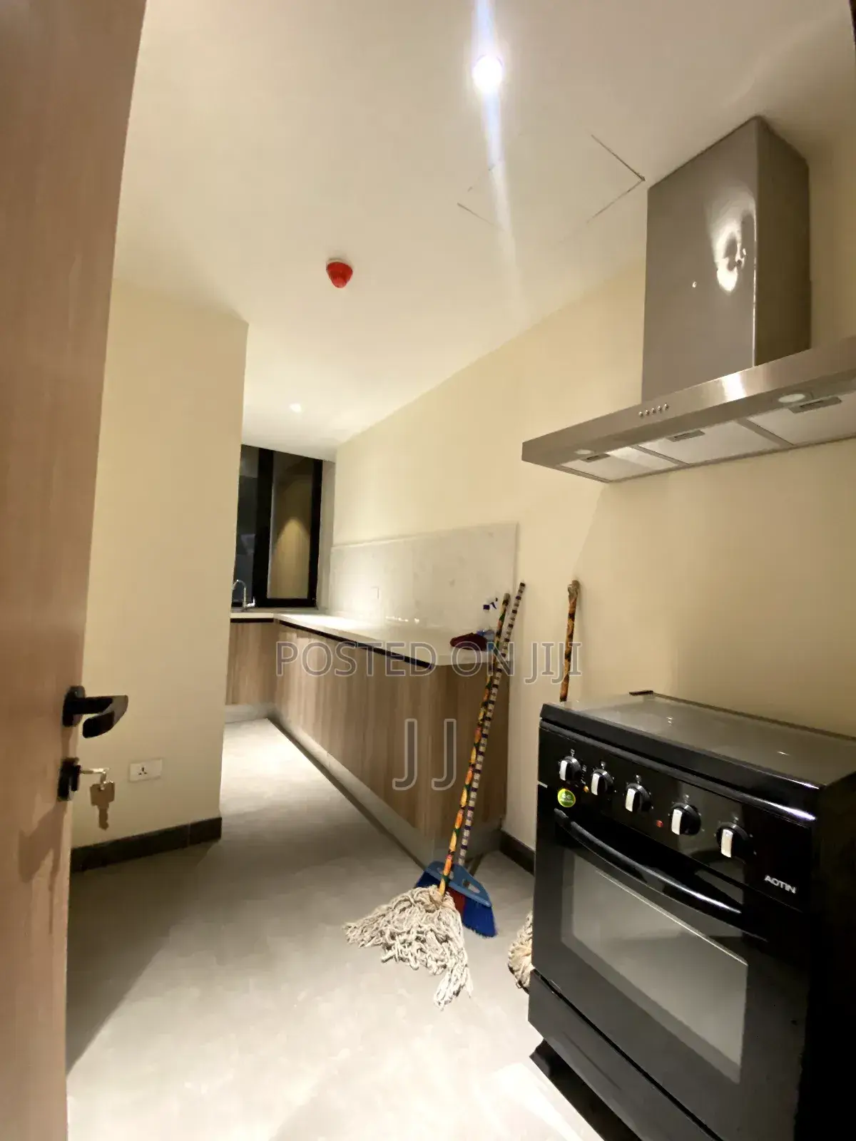 Furnished 3bdrm Apartment in Kirkos for rent
