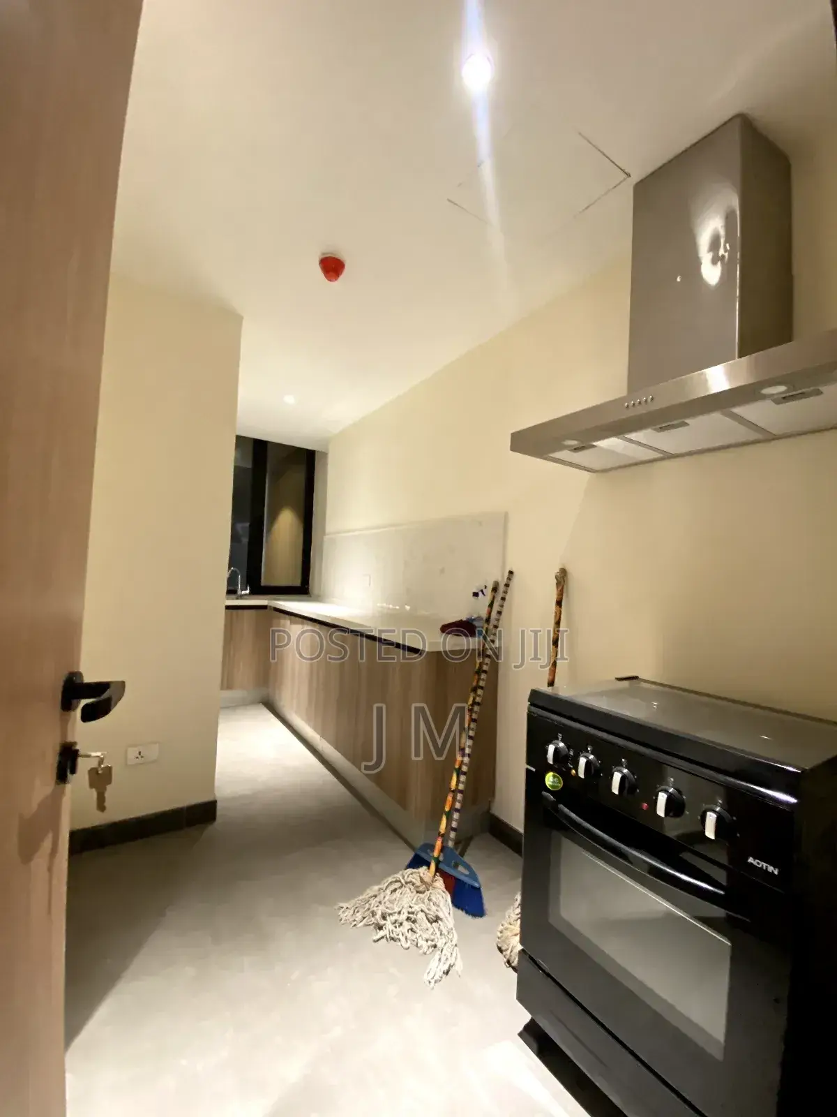 Furnished 3bdrm Apartment in Kirkos for rent