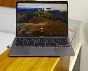 New Laptop Apple MacBook Air 2020 M1 8GB Apple M1 SSD 256GB