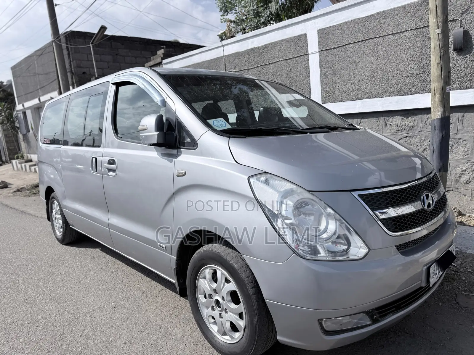 Hyundai Starex 2015 Gray