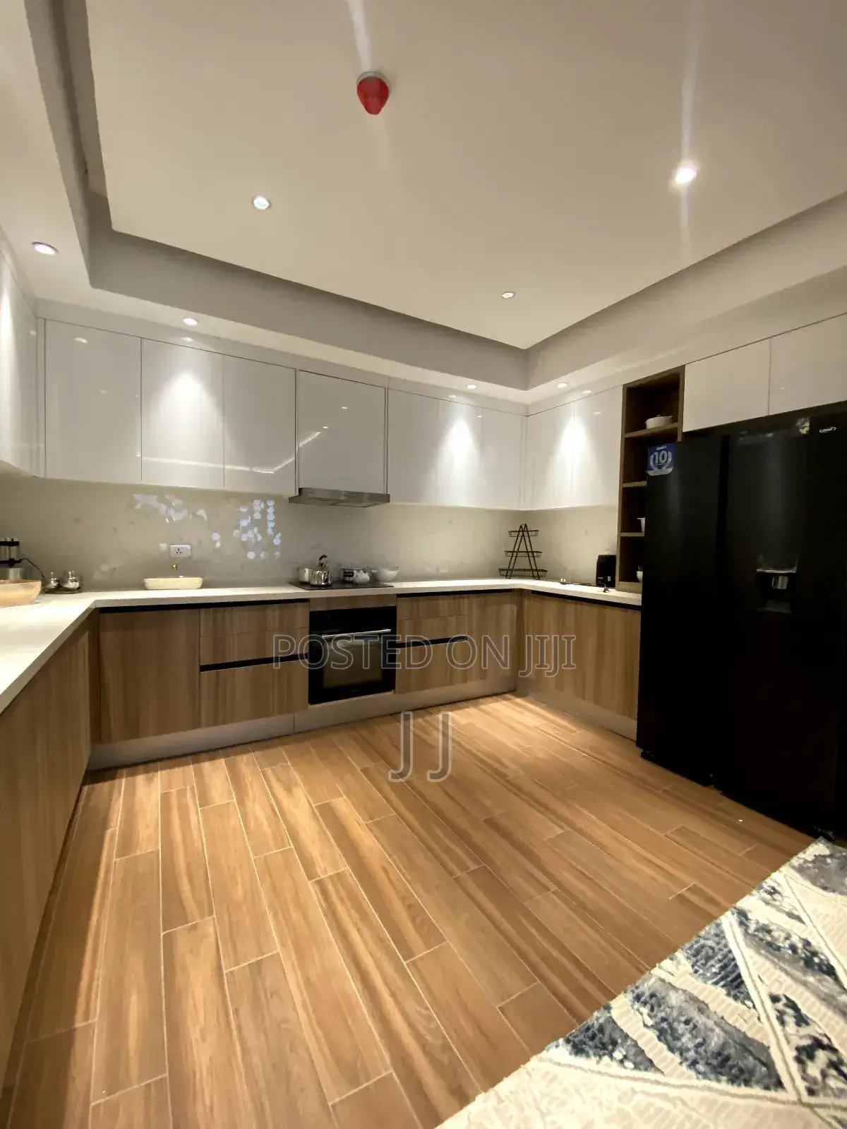 Furnished 3bdrm Apartment in Kirkos for rent