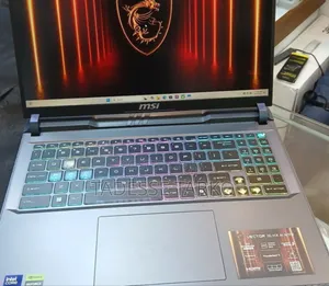 New Laptop MSI Vector 16 HX AI A2XWIG 16GB Intel Core Ultra 7 SSD 1T