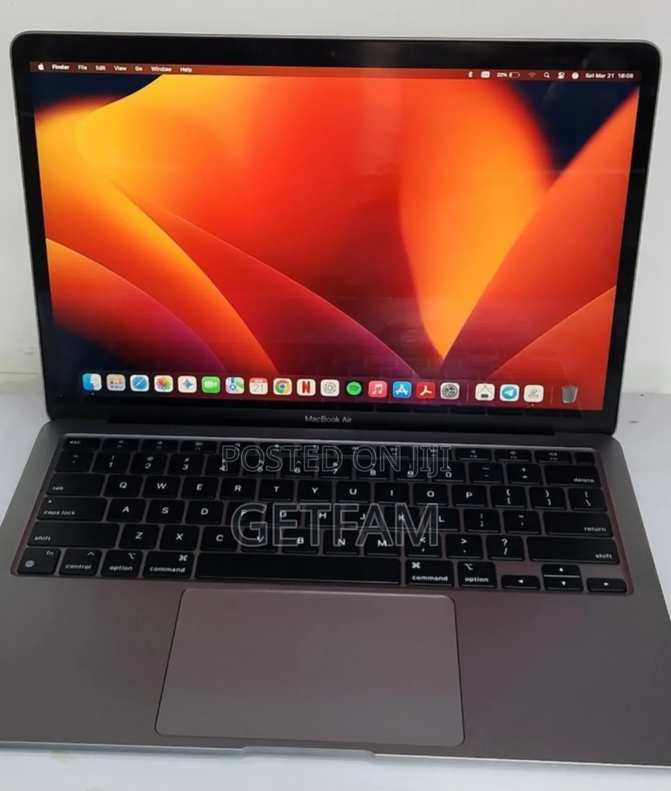New Laptop Apple MacBook Air 2020 M1 16GB Apple M1 SSD 256GB