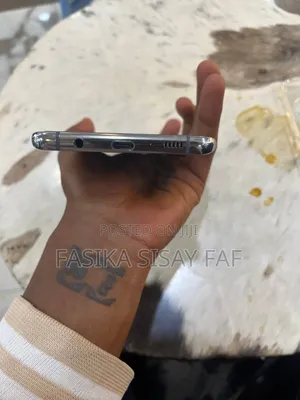 New Samsung Galaxy S10 5G 256 GB Black