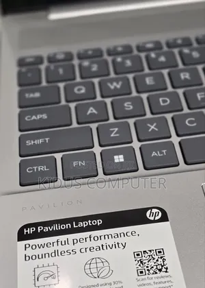 New Laptop HP Pavilion 15 16GB Intel Core Ultra 7 SSD 512GB