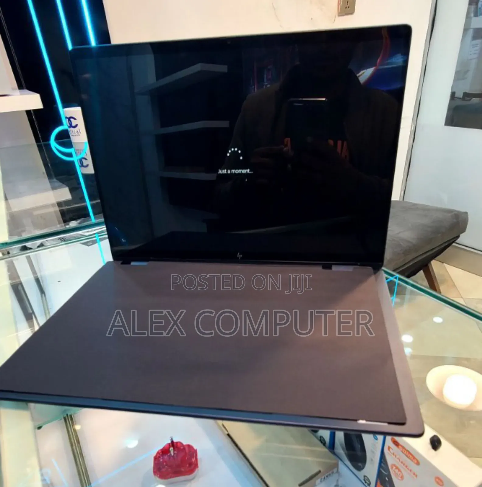 New Laptop HP OmniBook X Flip 14" 16GB Intel Core Ultra 7 SSD 1T
