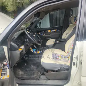 Toyota Land Cruiser Prado 2008 White