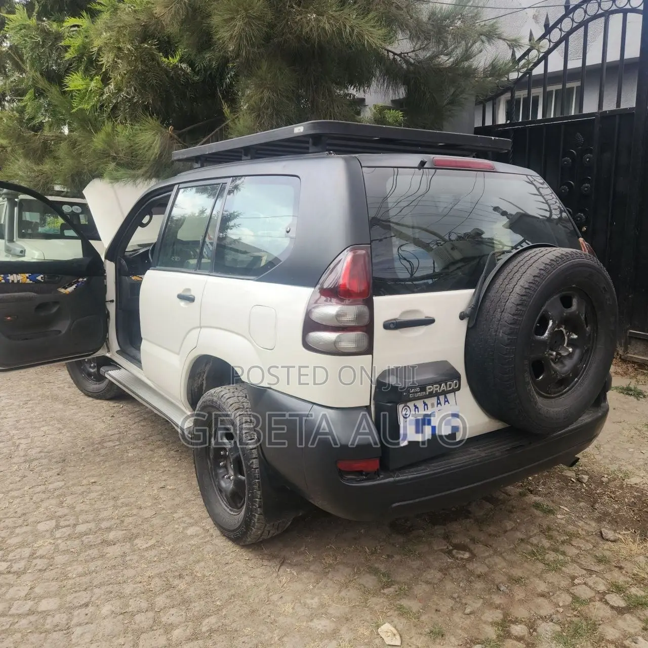 Toyota Land Cruiser Prado 2008 White