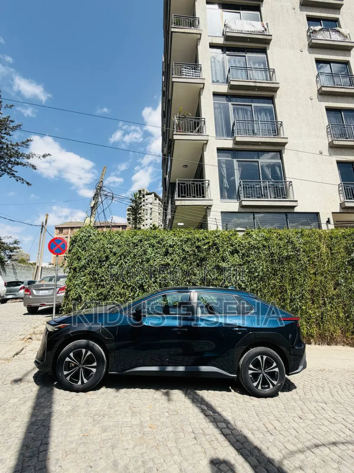 New Toyota bZ4X 71.4 kWh FWD 2023 Blue