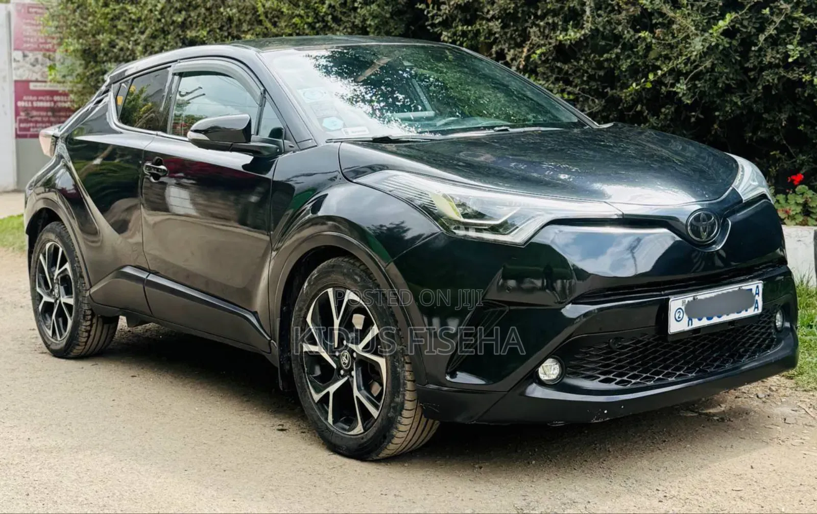 Toyota C-HR XLE FWD 2020 Black