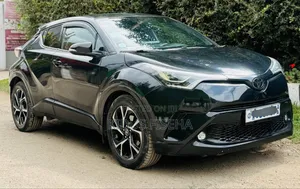 Toyota C-HR XLE FWD 2020 Black