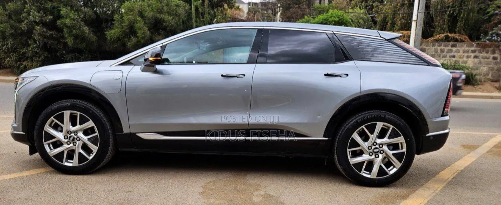 Cadillac Lyriq 2024 Silver