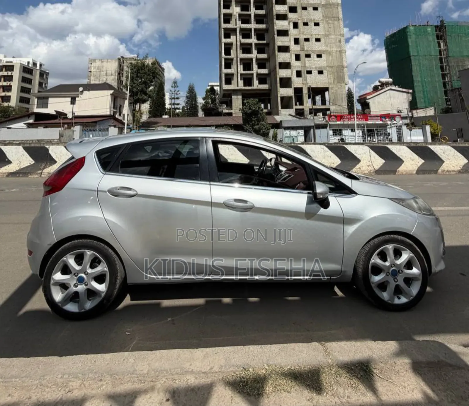 Ford Fiesta 2012 Silver