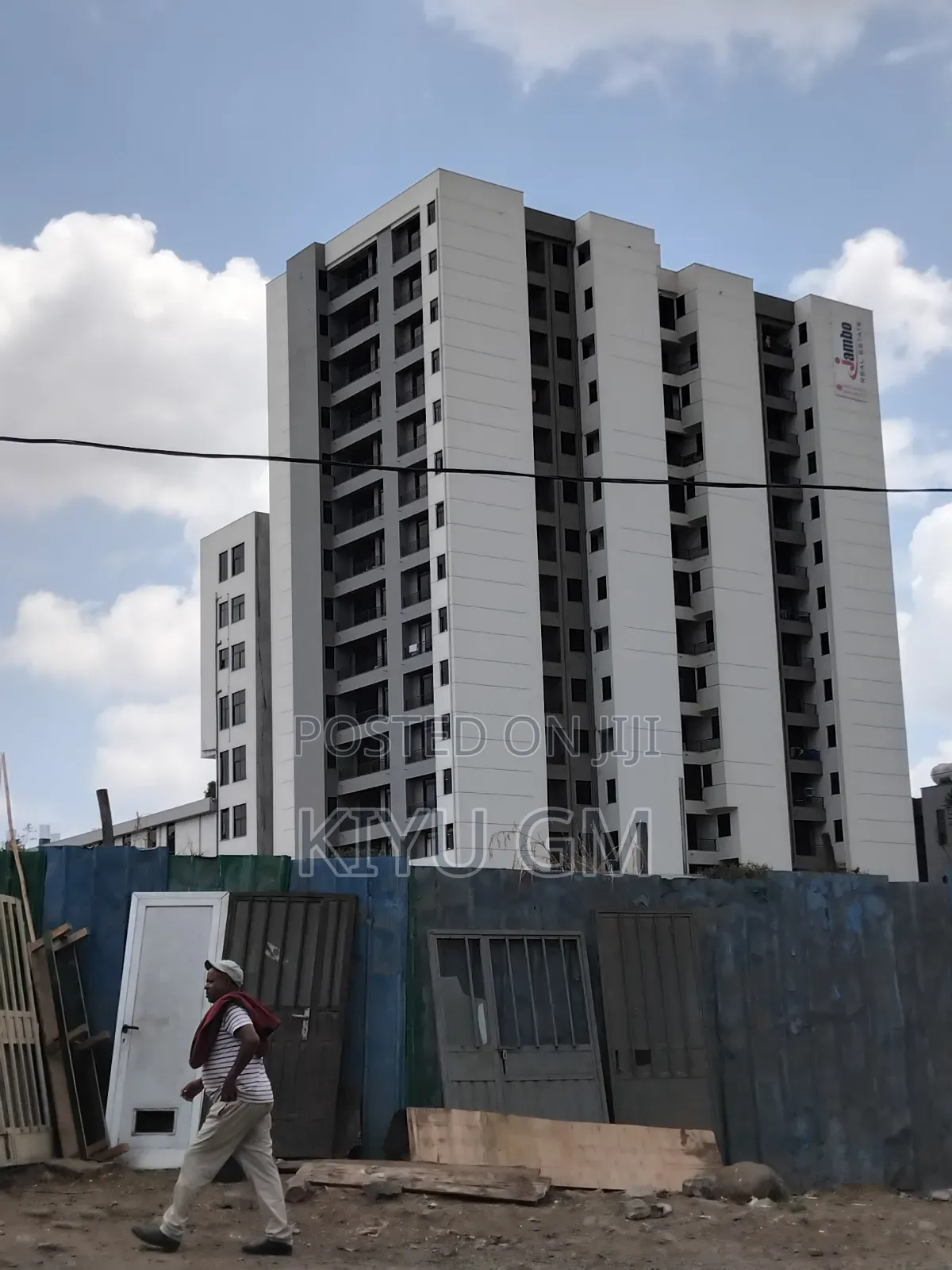 Furnished 3bdrm Apartment in Jambo, Kolfe Keranio for sale