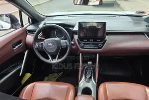 Toyota Corolla 2023 White