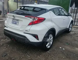 Toyota C-HR 2019 White