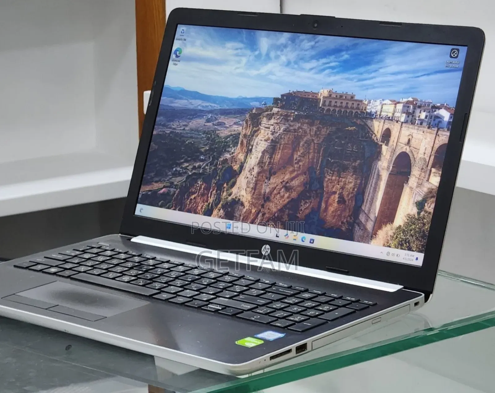 New Laptop HP Stream Notebook 8GB Nvidia HDD 1T