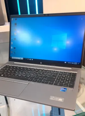 New Laptop HP ZBook Fury 15 G8 16GB Intel Core i7 SSD 512GB
