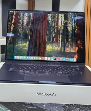 New Laptop Apple MacBook Air 2025 M4 13-inch 16GB Apple M4 SSD 256GB
