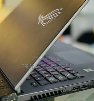 New Laptop Asus 16GB AMD Ryzen 7 SSD 512GB