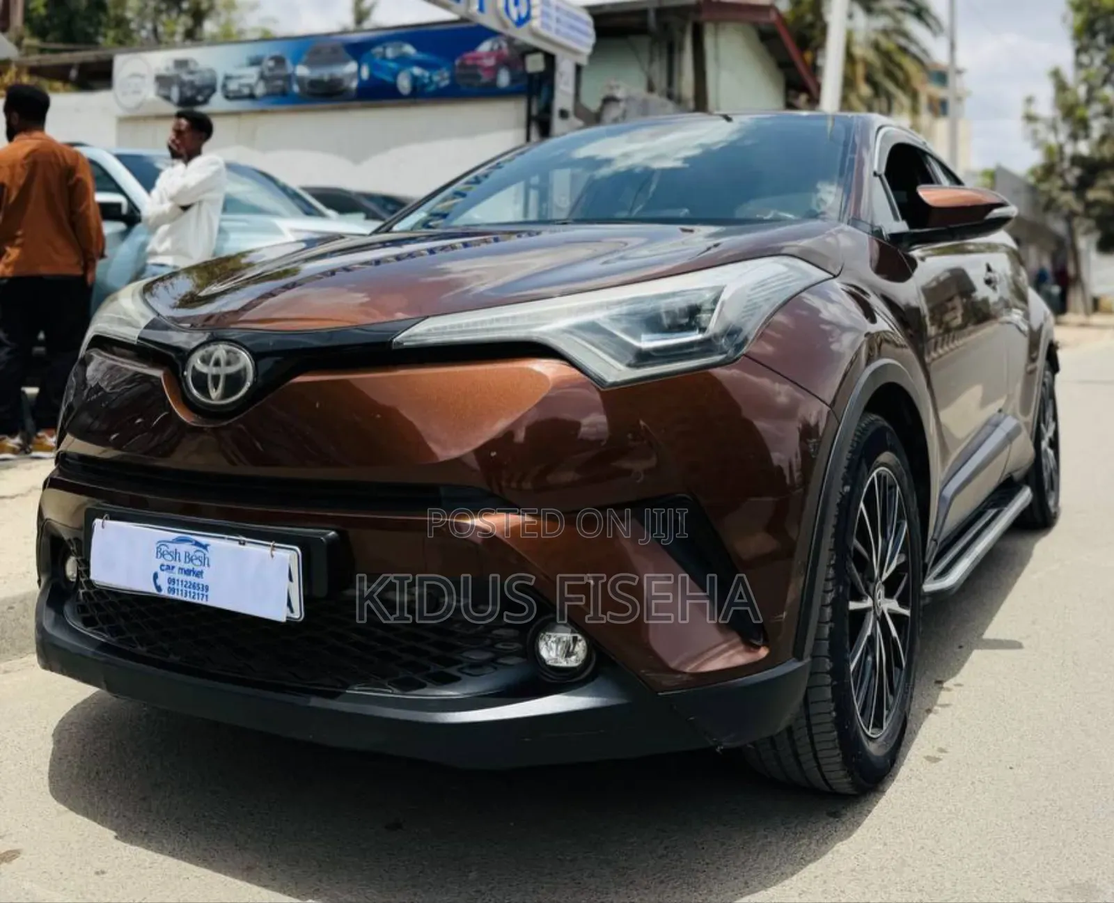 Toyota C-HR 2017 Brown