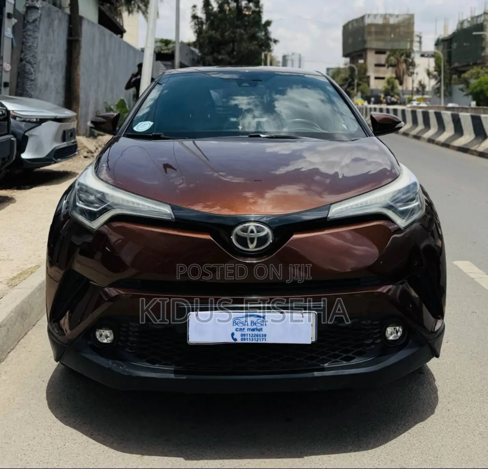 Toyota C-HR 2017 Brown