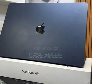 New Laptop Apple MacBook Air 2025 M4 13-inch 16GB Apple M4 SSD 256GB