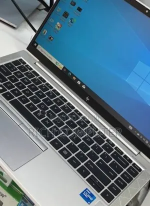 New Laptop HP EliteBook 840 G8 8GB Intel Core i5 SSD 512GB