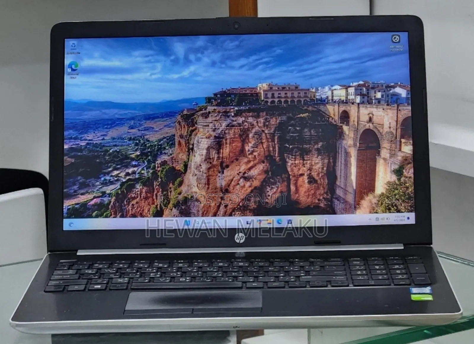 New Laptop HP Stream Notebook 8GB Intel Core i7 HDD 1T