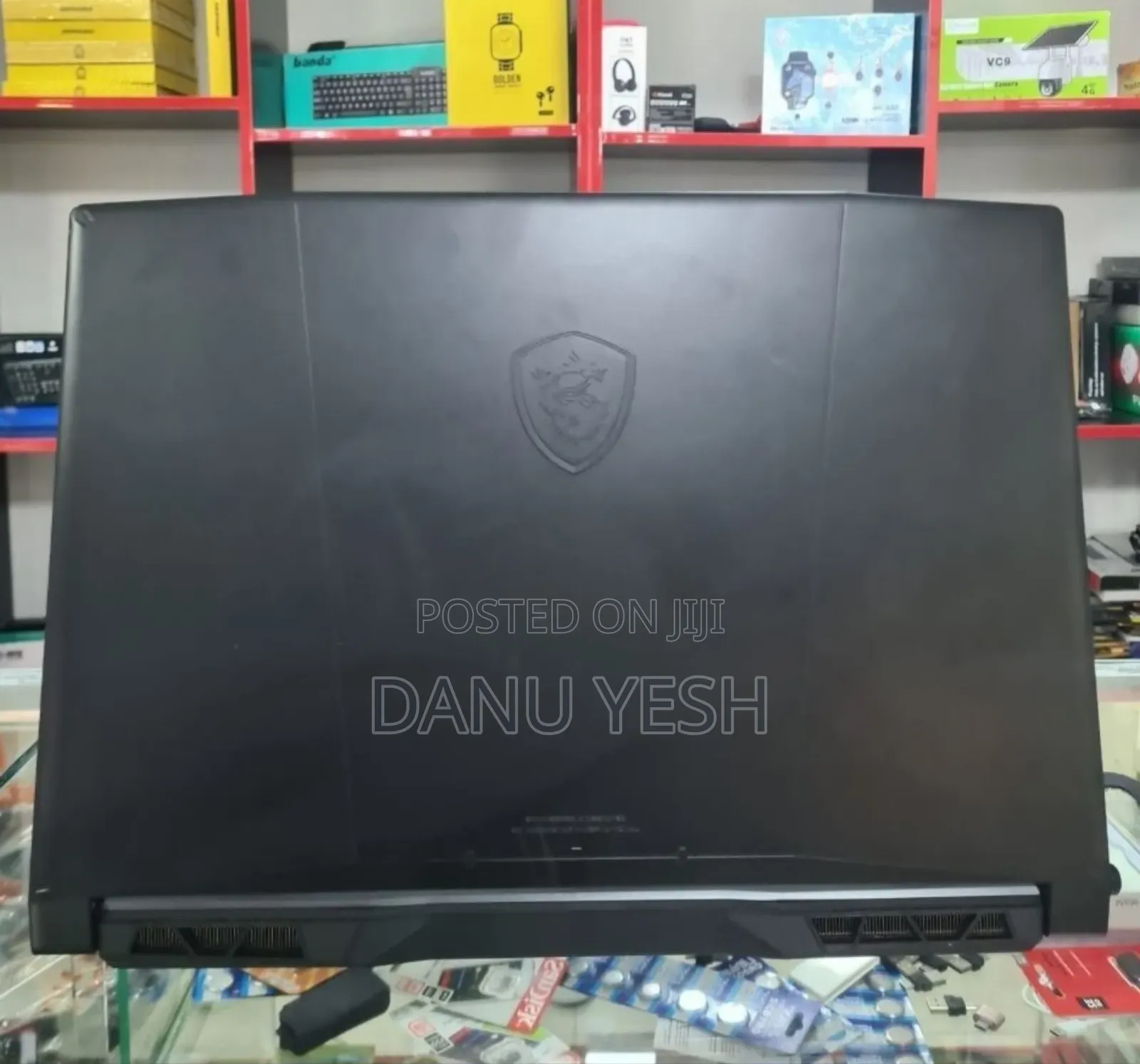New Laptop MSI Katana 15 16GB Intel Core i7 SSD 1T
