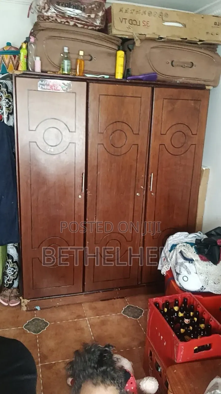 ቁምሳጥን 150 Cm 19,000 ብር