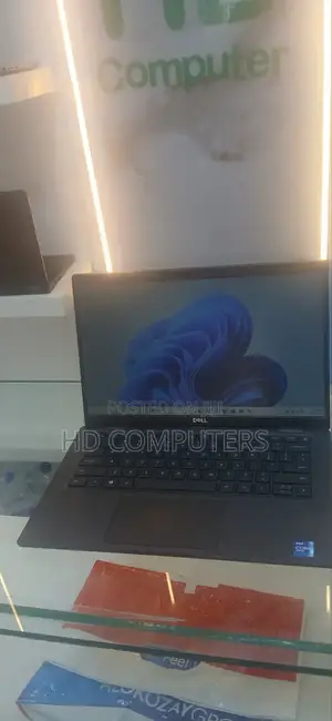 New Laptop Dell Latitude 7420 32GB Intel Core i7 SSD 512GB