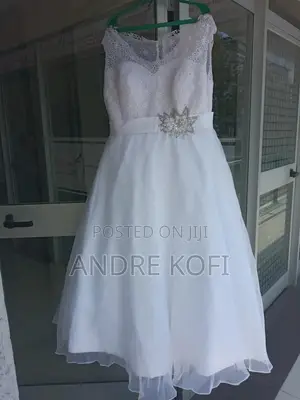 Jj’S House Wedding Dress