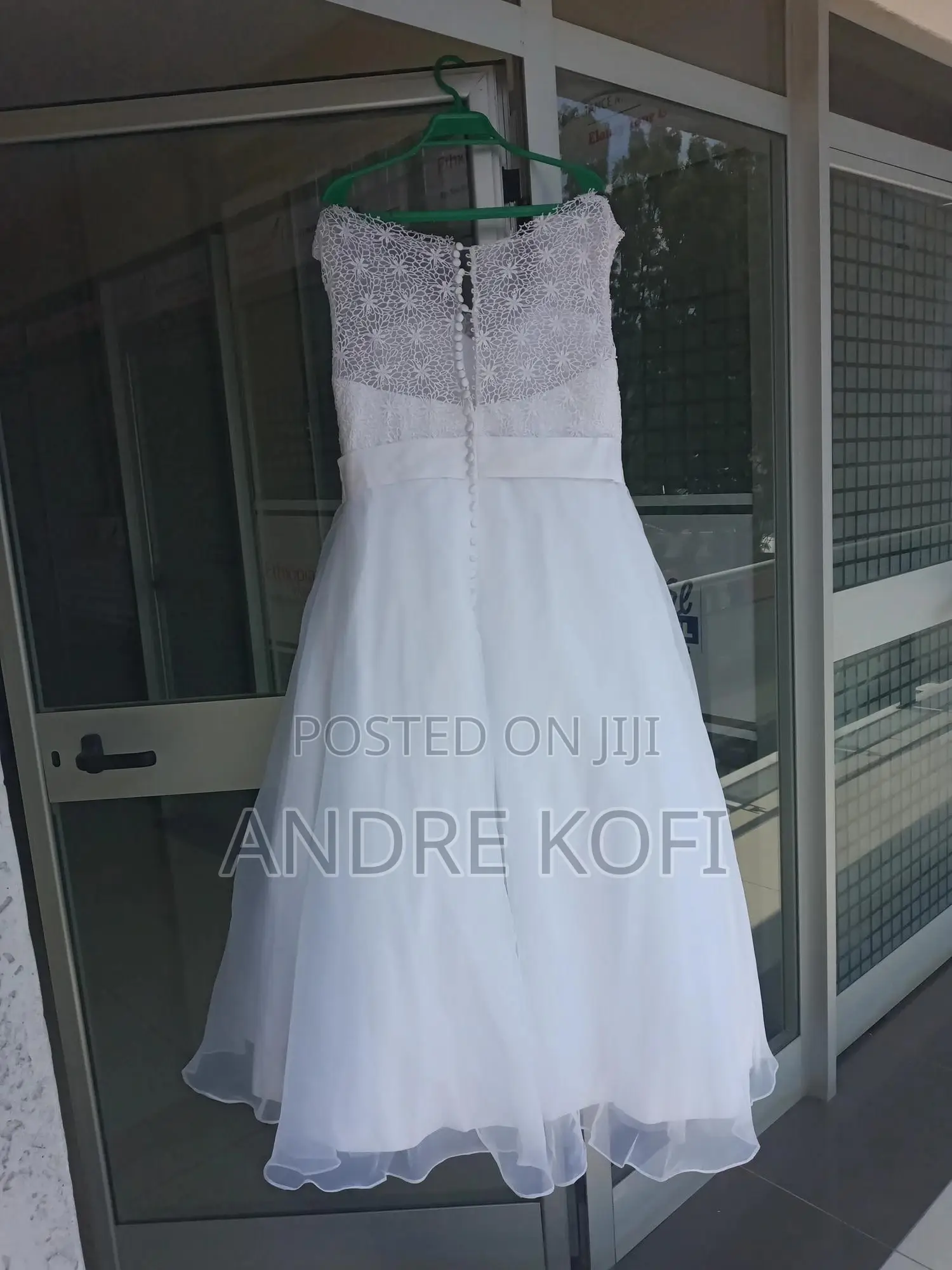 Jj’S House Wedding Dress