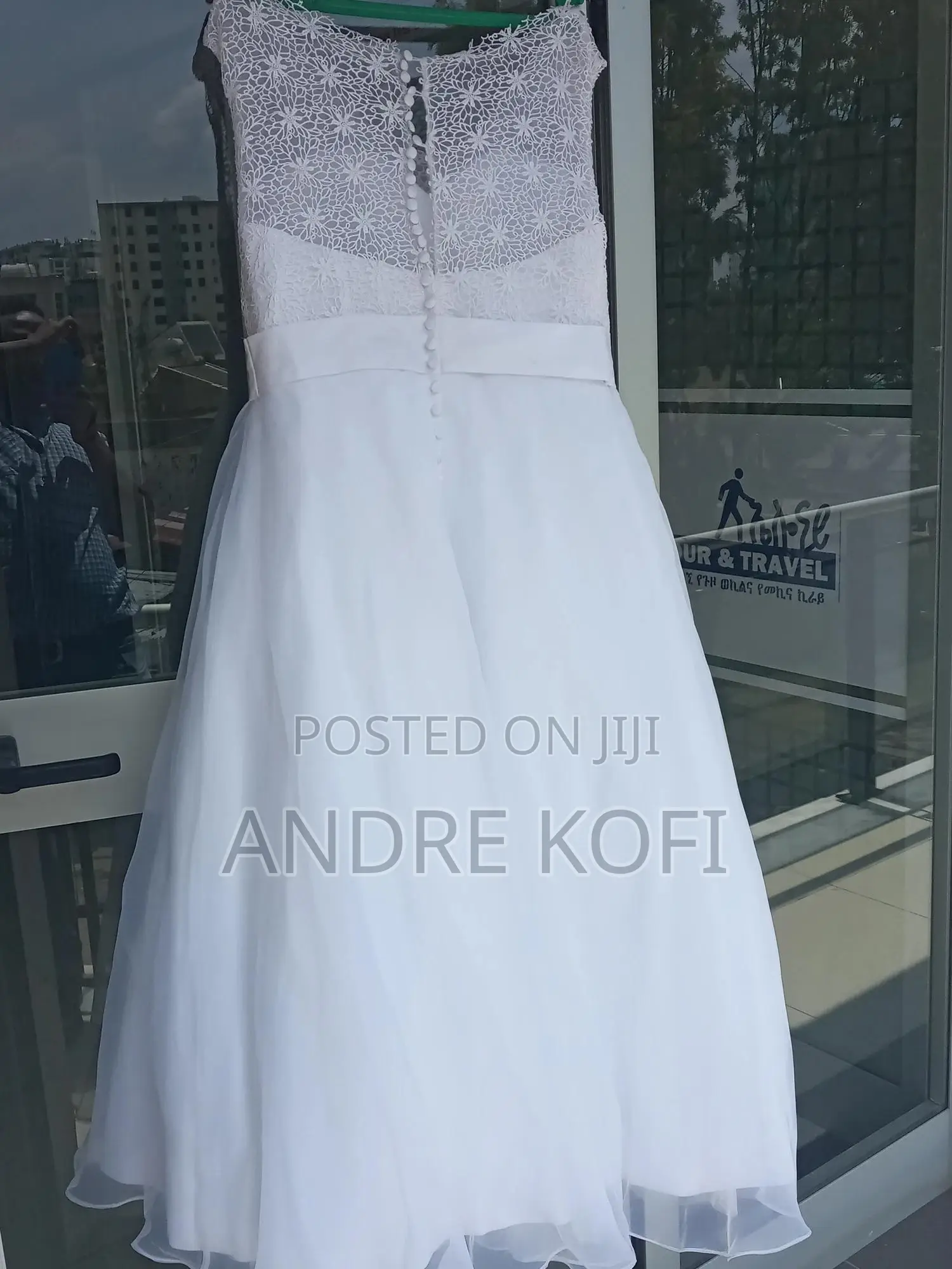 Jj’S House Wedding Dress