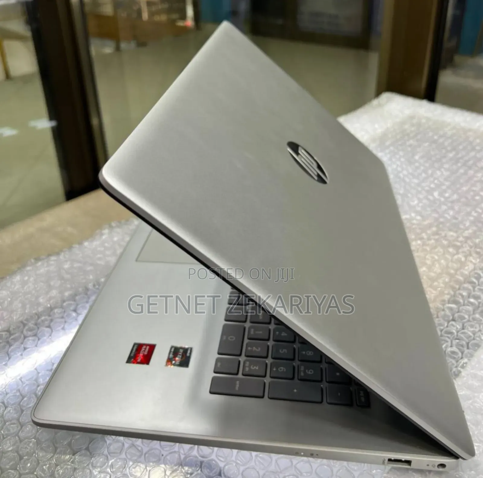 New Laptop HP Stream Notebook 8GB AMD Ryzen 5 SSD 512GB