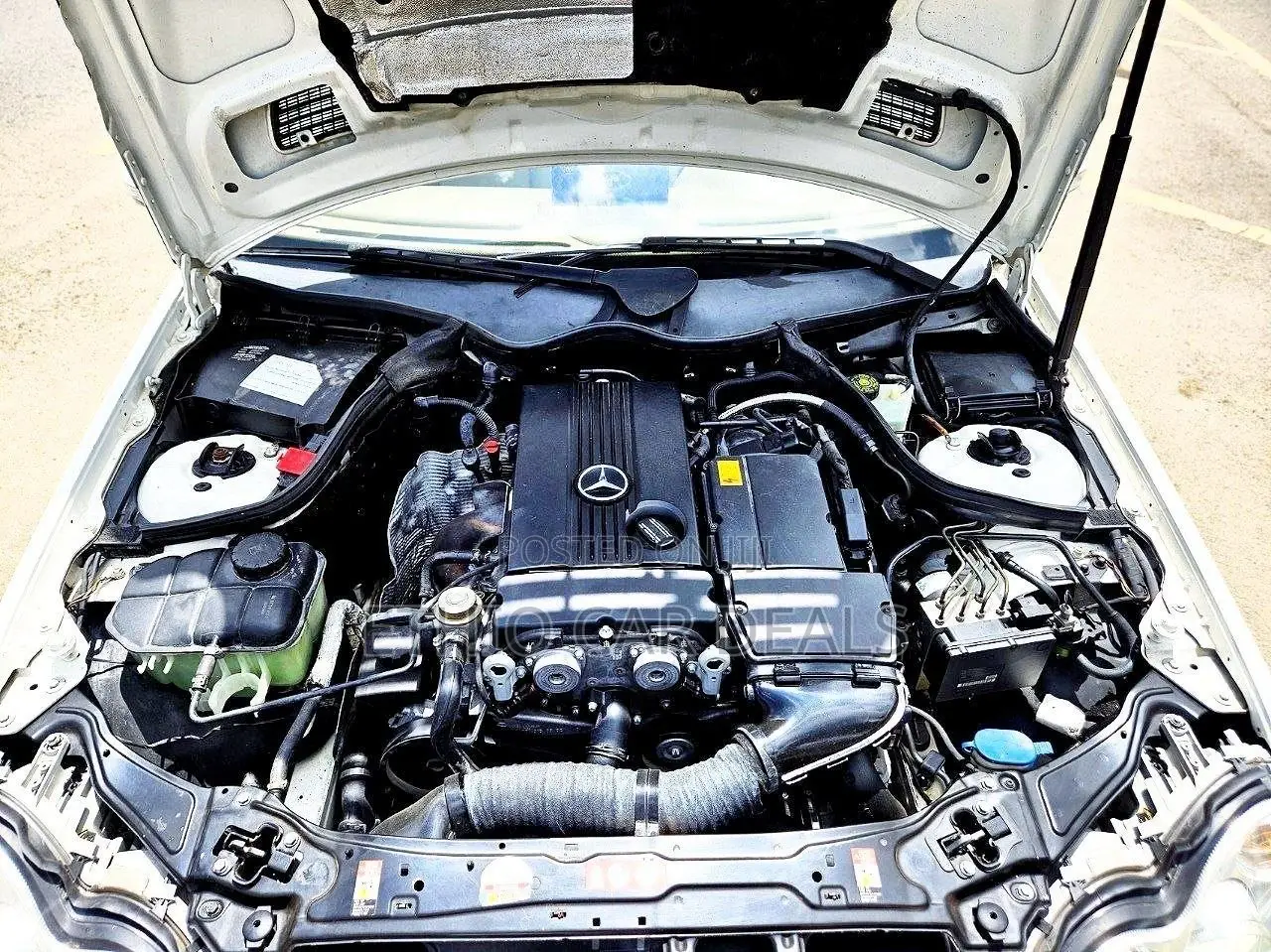Mercedes-Benz C200 2008 White