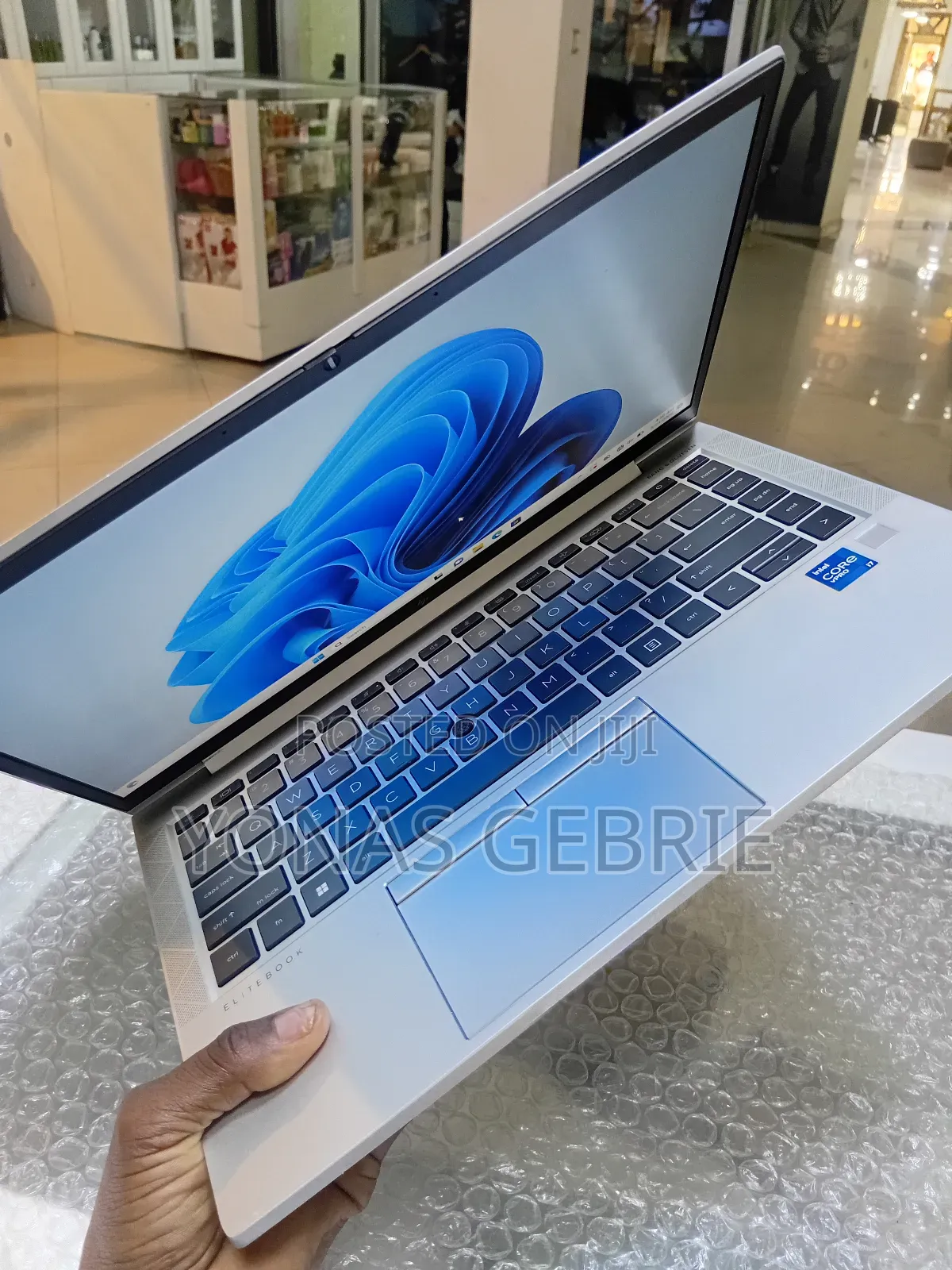New Laptop HP EliteBook 840 16GB Intel Core i7 SSD 512GB