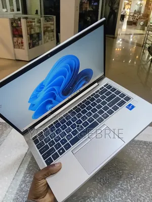 New Laptop HP EliteBook 840 16GB Intel Core i7 SSD 512GB
