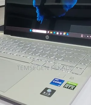 New Laptop HP Pavilion 14 16GB Intel Core i7 SSD 512GB