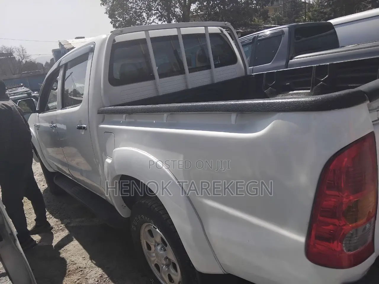 Toyota Hilux 2008 White